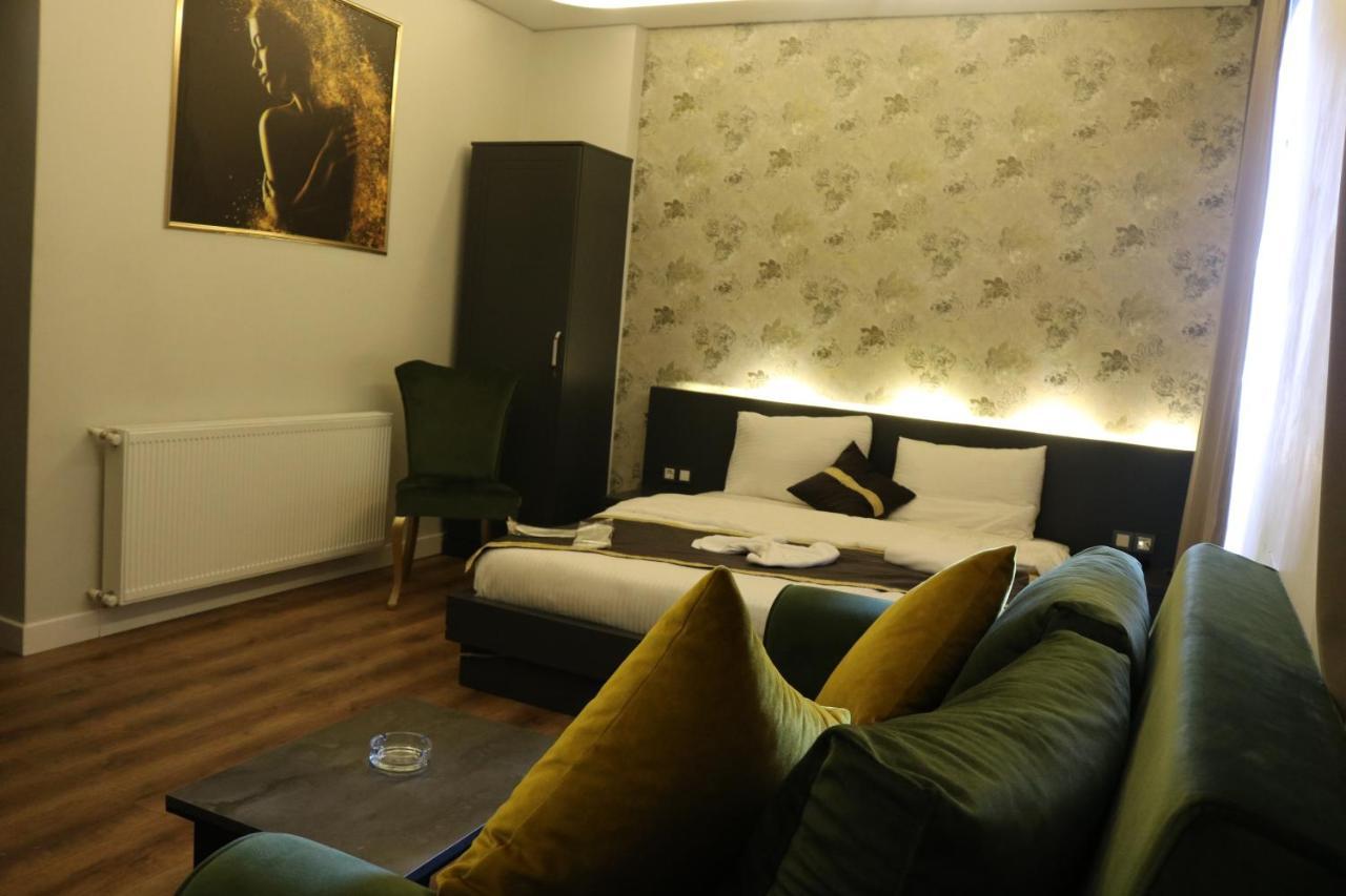 Ortek Hotel Taksim Estambul Exterior foto